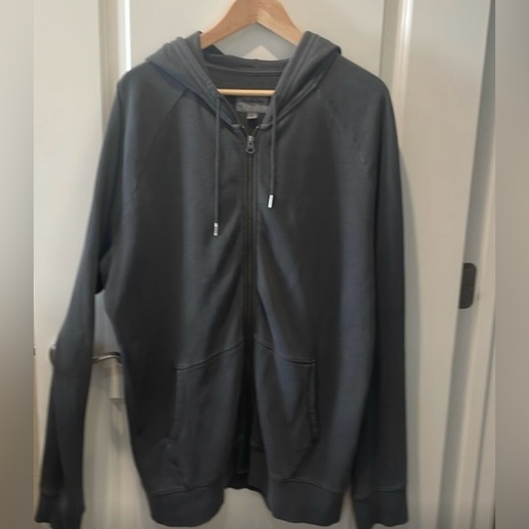 Men’s Grey Goodfellow & Co Target brand sweatshirt - Picture 2 of 11